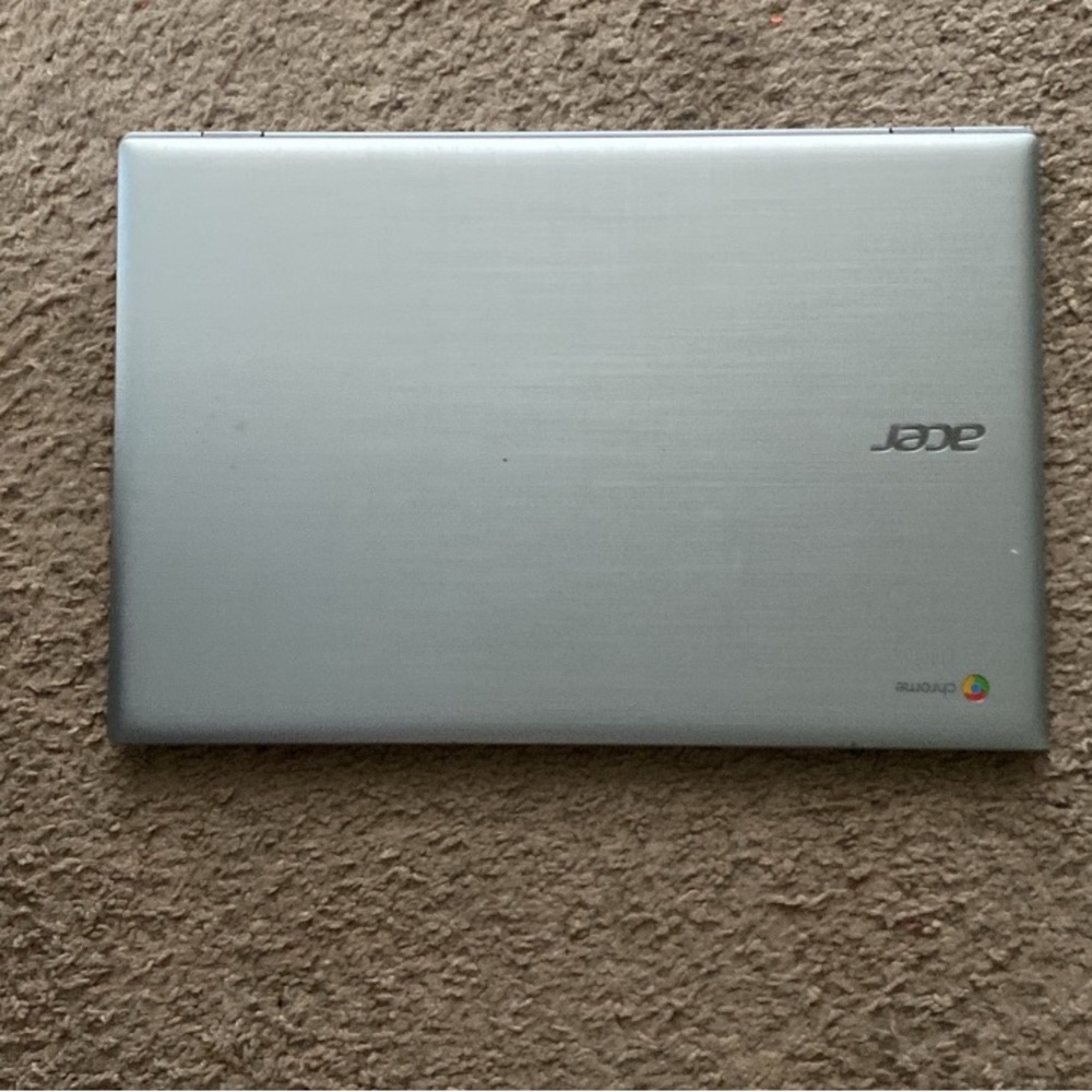 Acer Silver Gray Laptop with Sleek Design and Lightweight Build